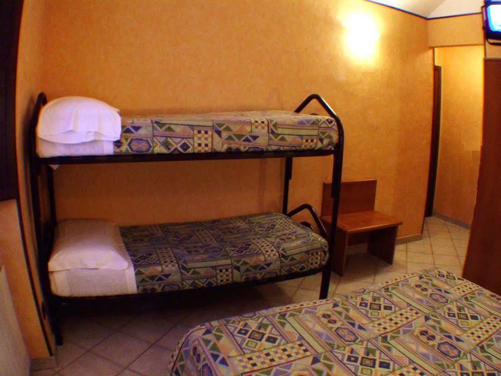 Hotel Isolabella Bussoleno 외부 사진
